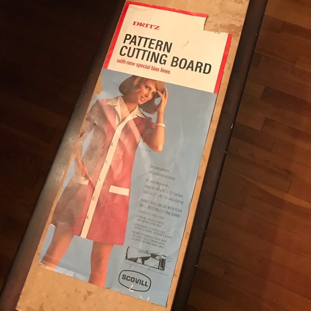 Vintage Pattern cutting board